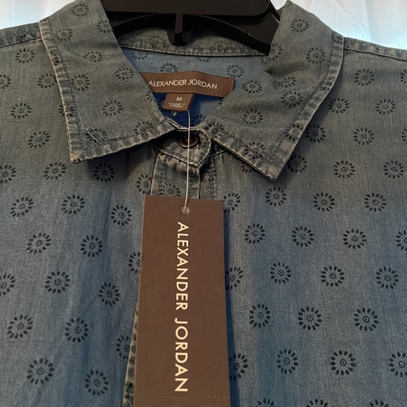 Long sleeve denim shirt. - Picture 3 of 3